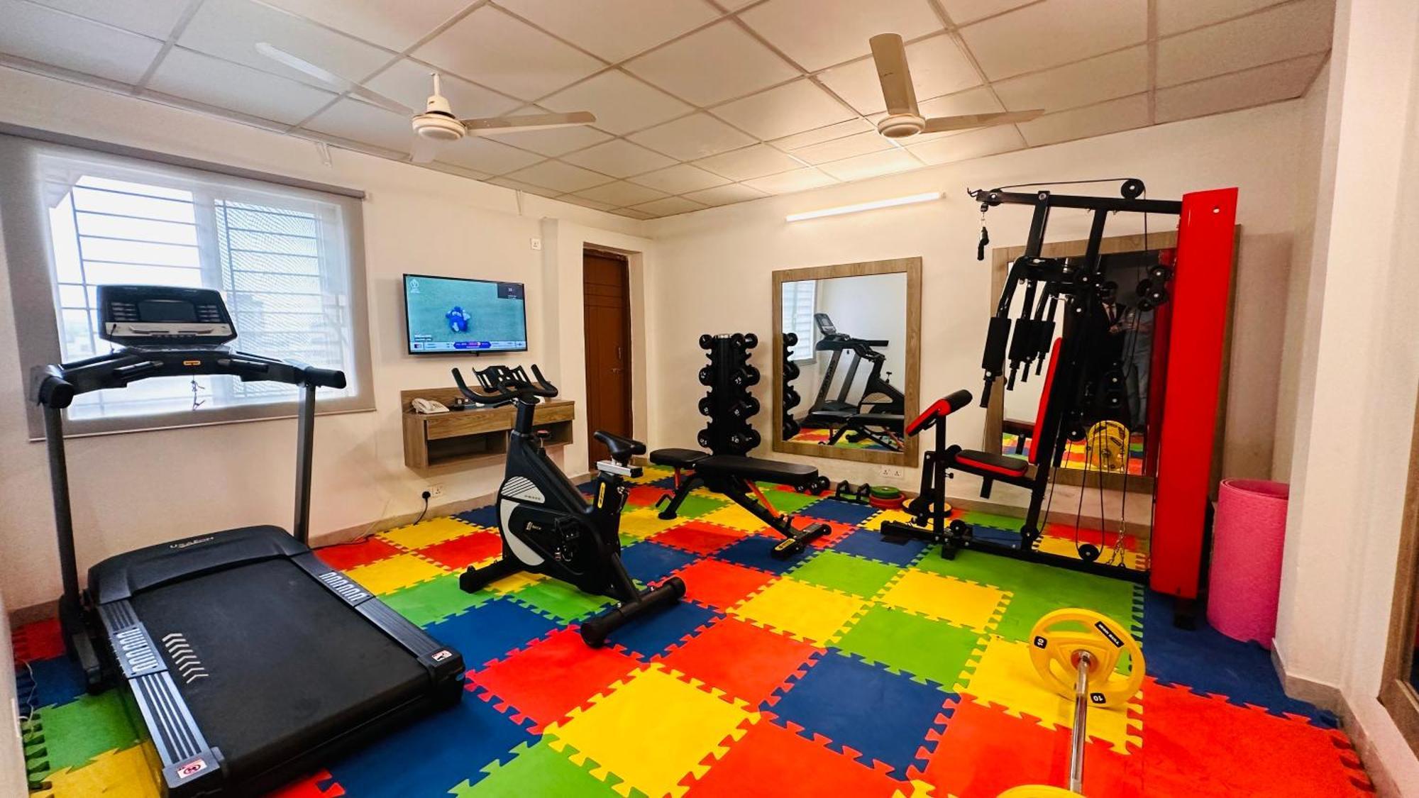 Priyo Nibash Stylish Residential Hotel Дака Екстериор снимка